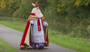 Zelfs Sinterklaas heeft soms een steuntje in de rug nodig 