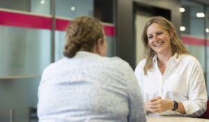 Wanneer schakel je bedrijfsmaatschappelijk werk in?